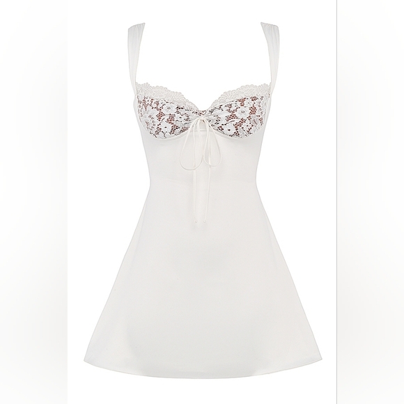 Ivory 'Adriana' House of CB-large (plus cup!) - Picture 5 of 13